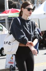 PHOEBE TONKIN Shooping at Farmers Market in Studio City 04/08/2018