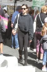 PHOEBE TONKIN Shooping at Farmers Market in Studio City 04/08/2018