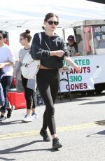 PHOEBE TONKIN Shooping at Farmers Market in Studio City 04/08/2018