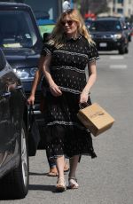 Pregnant KIRSTEN DUNST Out and About in Toluca Lake 04/03/2018