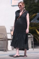 Pregnant KIRSTEN DUNST Out for Lunch in Toluca Lake 04/10/2018
