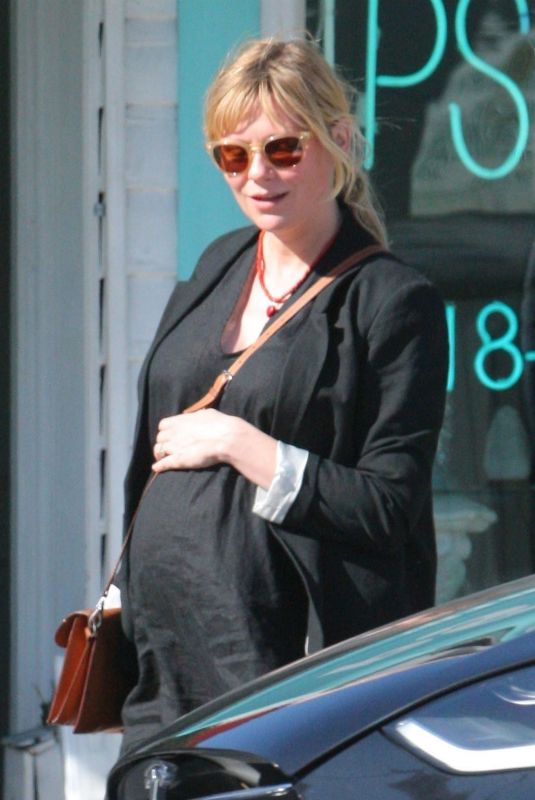 Pregnant KIRSTEN DUNST Out in Los Angeles 04/17/2018