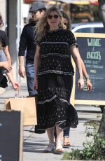 Pregnant KIRSTEN DUNST Shopping at Pergolina in Toluca Lake 04/03/2018