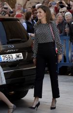 QUEEN LETIZIA OF SPAIN at Traditional Easter Mass in Cathedral of Santa Maria of Palma in Mallorca 04/01/2018