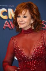 REBA MCENTIRE at 2018 ACM Awards in Las Vegas 04/15/2018
