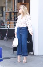 REESE WITHERSPOON Heading to a Business Meeting in Los Angeles 04/23/2018