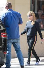 REESE WITHERSPOON Leaves a Doctors Appointment in Beverly Hills 04/26/2018