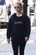 REESE WITHERSPOON Leaves a Gym in Los Angeles 04/09/2018