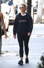 REESE WITHERSPOON Leaves a Gym in Los Angeles 04/09/2018