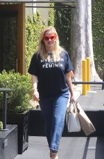 REESE WITHERSPOON Leaves R+D Restaurant in Santa Monica 04/23/2018