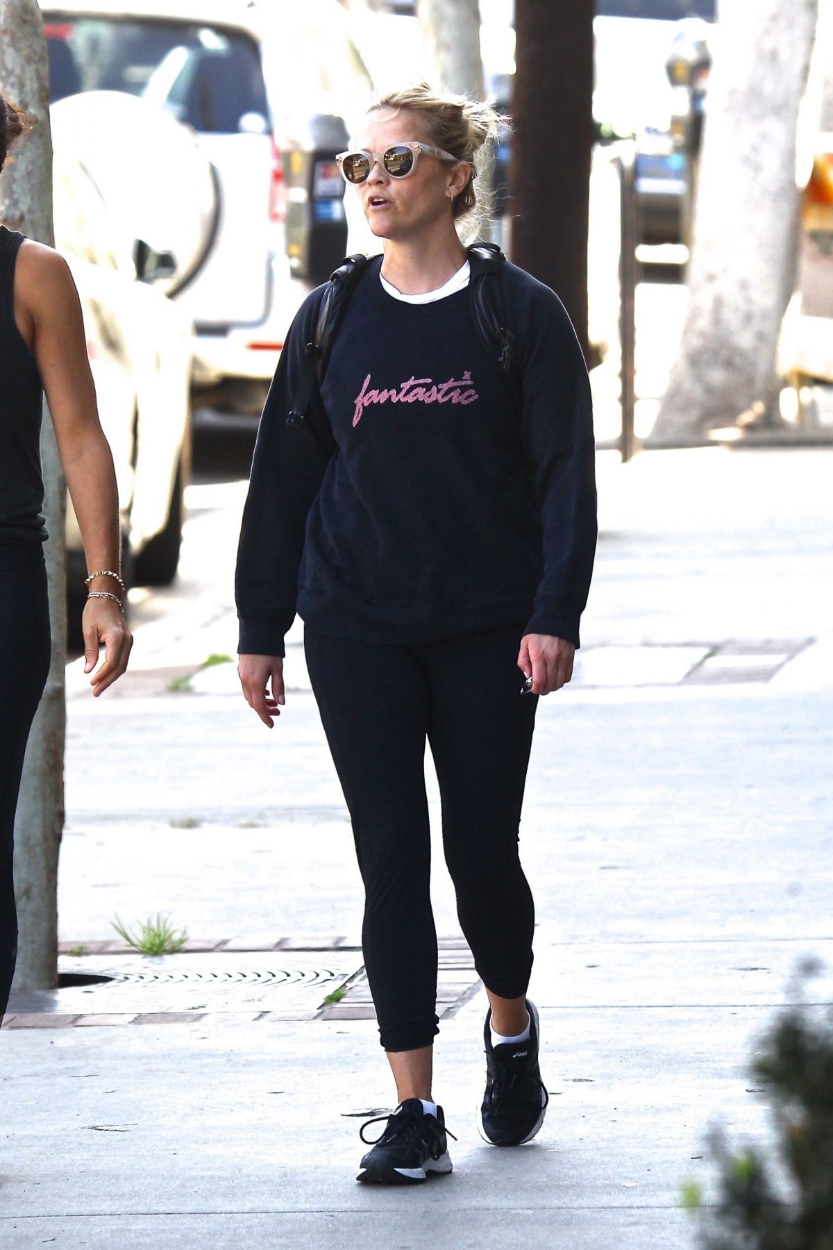REESE WITHERSPOON Out and About in Brentwood 04/09/2018 – HawtCelebs