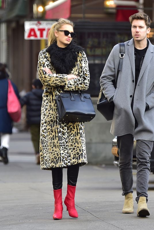 ROMEE STRIJD and Laurens Van Leeuwen Out for Lunch at Sweetgreen in New York 04/02/2018