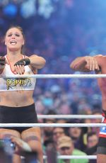 RONDA RUSEY at WWE Wrestlemania 34 at Mercedes-benz Superdome in New Orleans 04/08/2018