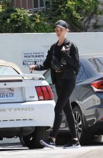 ROSIE HUNTINGTON-WHITELEY Leaves a Gym in West Hollywood 04/26/2018