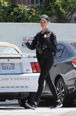 ROSIE HUNTINGTON-WHITELEY Leaves a Gym in West Hollywood 04/26/2018