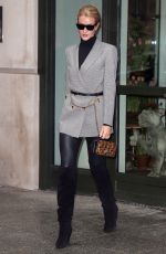 ROSIE HUNTINGTON-WHITELEY Out and About in New York 04/04/2018