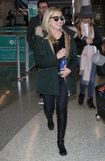 SARAH MICHELLE GELLAR at Los Angeles International Airport 04/10/2018