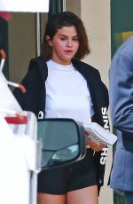 SELENA GOMEZ Leaves a Gym in Beverly Hills 04/02/2018