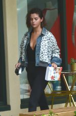 SELENA GOMEZ Leaves Pilates Class in Los Angeles 04/03/2018