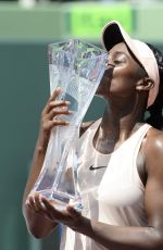 SLOANE STEPHENS Wins 2018 Miami Open in Key Biscayne 03/31/2018