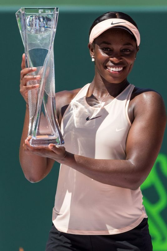 SLOANE STEPHENS Wins 2018 Miami Open in Key Biscayne 03/31/2018