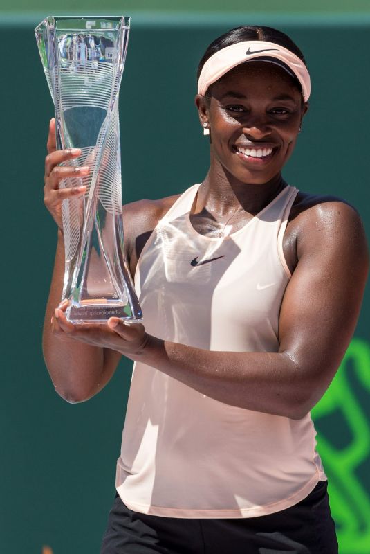 SLOANE STEPHENS Wins 2018 Miami Open in Key Biscayne 03/31/2018