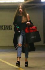 SOFIA VERGARA Arrives at Barneys New York in Beverly Hills 04/01/2018