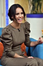 ADRIA ARJONA at Despierta America Show in Miami 05/02/2018