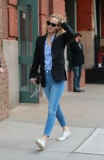 AMBER VALLETTA Leaves Greenwich Hotel in New York 05/09/2018