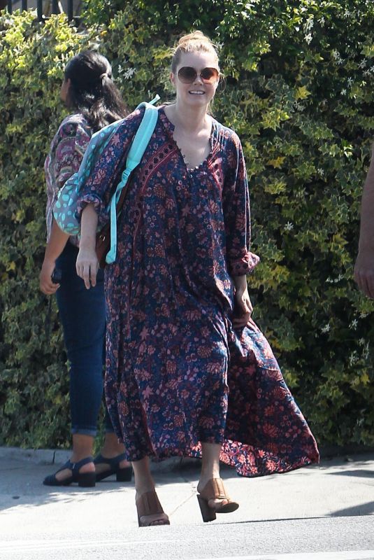 AMY ADAMS Out in Los Angeles 05/10/2018