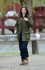 ANNE HATHAWAY at a Farm Stand in Easton 05/13/2018