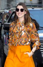 ANNE HATHAWAY Leaves Her Hotel in New York 05/23/2018