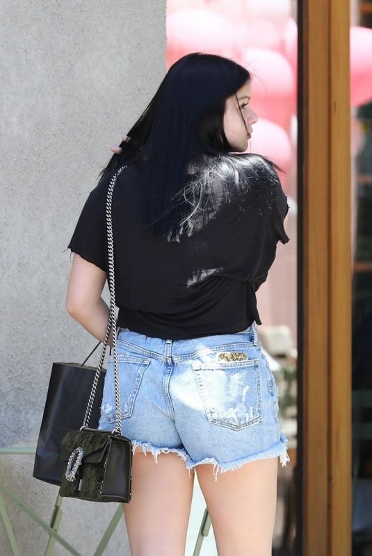 ARIEL WINTER at Nine Zero One Salon in West Hollywood 05/16/2018
