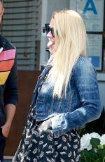 BUSY PHILIPPS Out for Lunch at Mauro Cafe in West Hollywood 05/10/2018