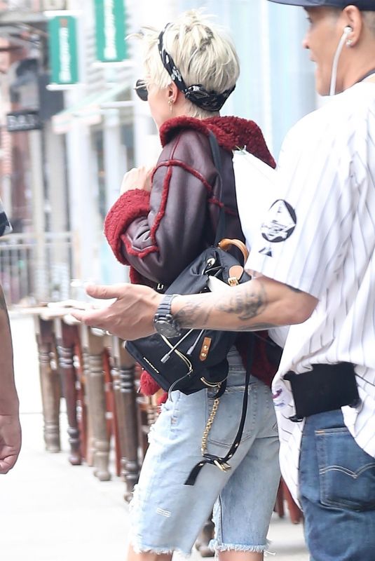 CARA DELEVINGNE Out in New York 05/04/2018
