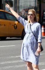CLAIRE DANES Hailing a Cab in New York 05/02/2018