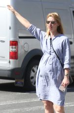 CLAIRE DANES Hailing a Cab in New York 05/02/2018