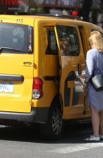 CLAIRE DANES Hailing a Cab in New York 05/02/2018