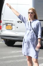 CLAIRE DANES Hailing a Cab in New York 05/02/2018