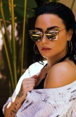 DEMI LOVATO for Diff Eyewear 2018