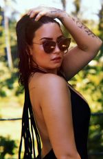 DEMI LOVATO for Diff Eyewear 2018