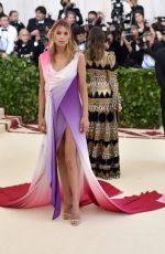 DOUTZEN KROES at MET Gala 2018 in New York 05/07/2018