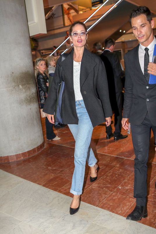DOUTZEN KROES at Nice Airport 05/13/2018