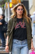 DOUTZEN KROES Out and About in New York 05/04/2018