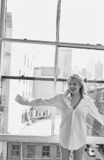 ELISABETH MOSS in Marie Claire Magazine, June 2018 Issue