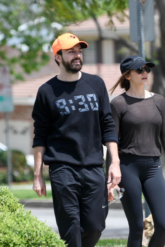 ELIZABETH OLSEN Leaves a Gym in Los Angeles 05/03/2018
