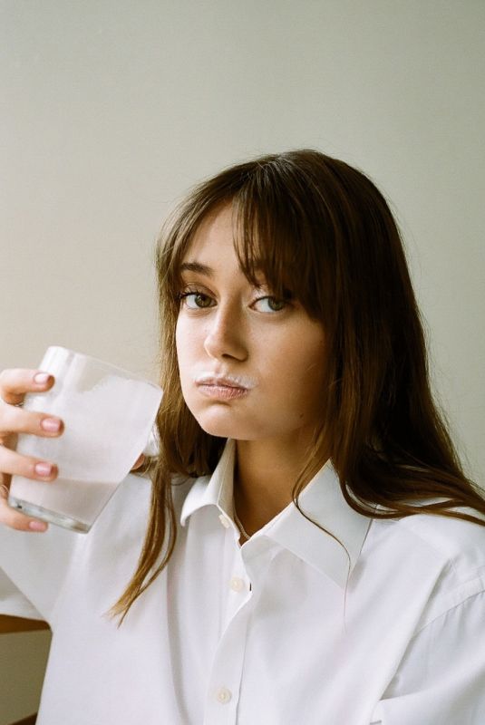 ELLA PURNELL for So It Goes Magazine, Spring/Summer 2018