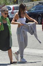 EMILY RATAJKOWSKI Out for Lunch n Los Angeles 05/25/2018