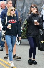 GENEVIEVE HANNELIUS Shopping at Farmers Market in Los Angeles 05/13/2018