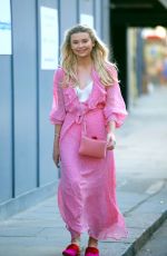 GEORGIA TOFFOLO Leaves a Beauty Salon in Chelsea 05/17/2018